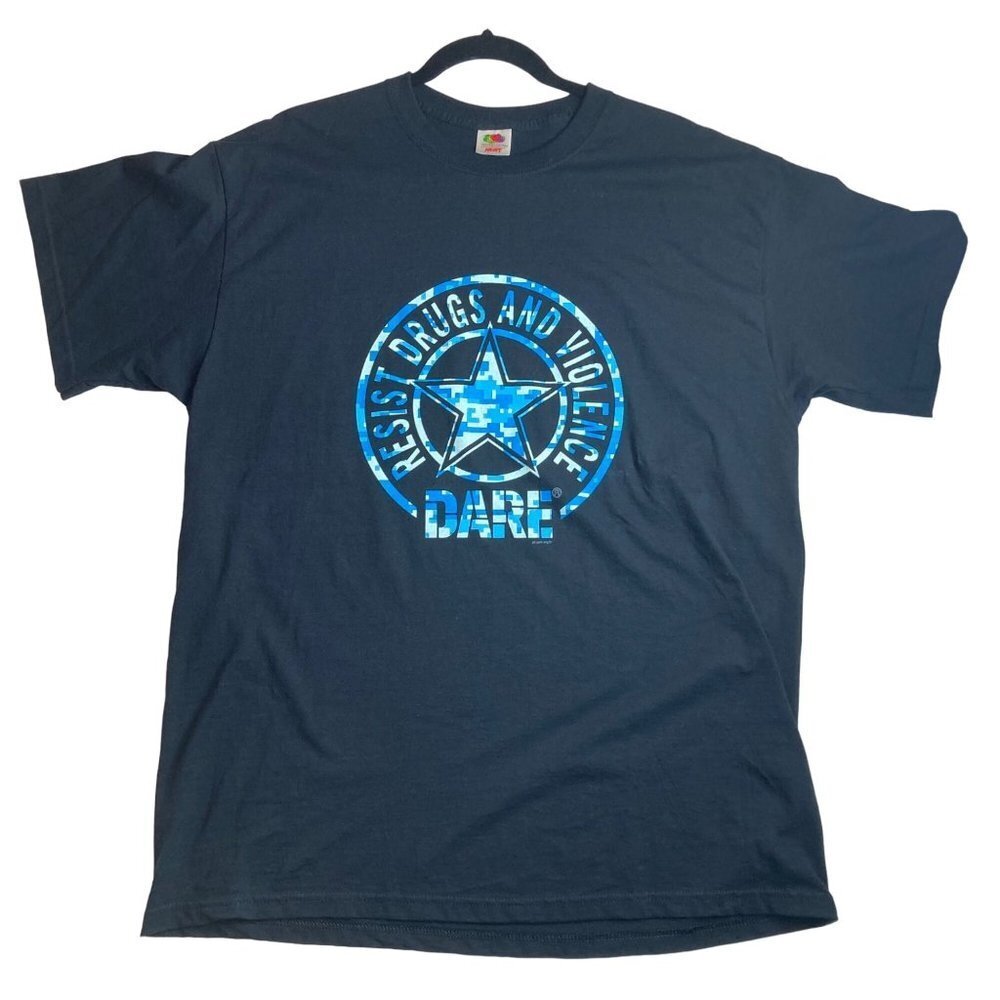 Dare Resist Drugs Violence Blue Camo‎ Graphic Shirt Sz XL Black Cotton Retro